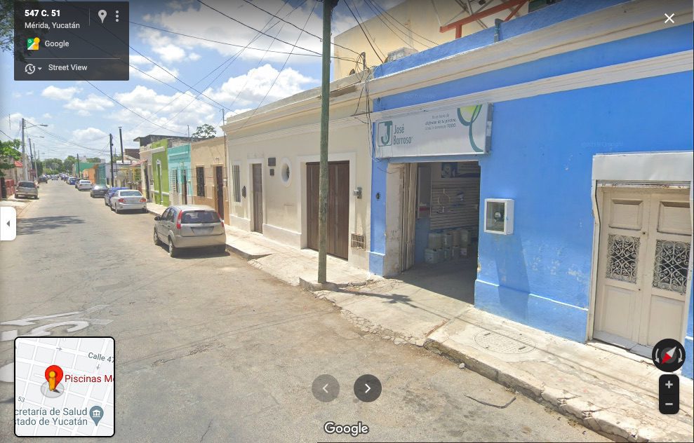 Negocio registrado en Google Maps como Piscinas Méridas, que comparte mismo número telefónico que con la página de Facebook.